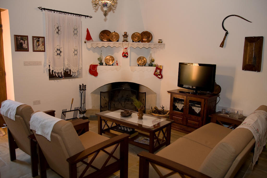 Xenios Cottages Lófou Extérieur photo